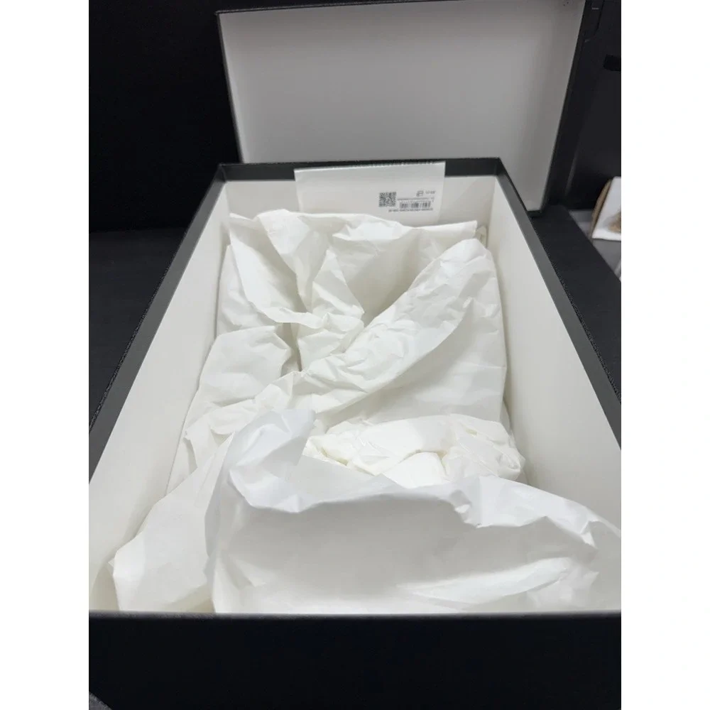 CHANEL authentic empty